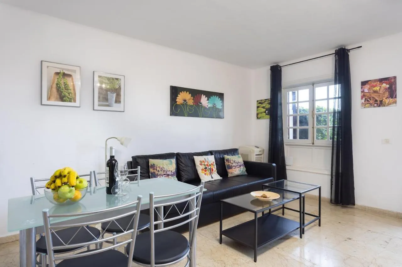 Apartment With Private Garden プエルト・デ・ラ・クルス