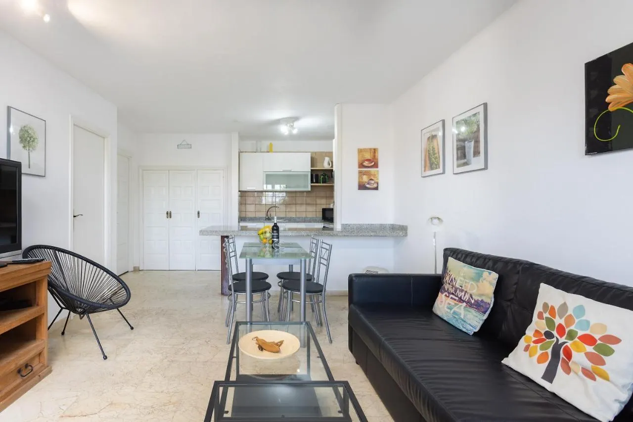 Apartment With Private Garden プエルト・デ・ラ・クルス
